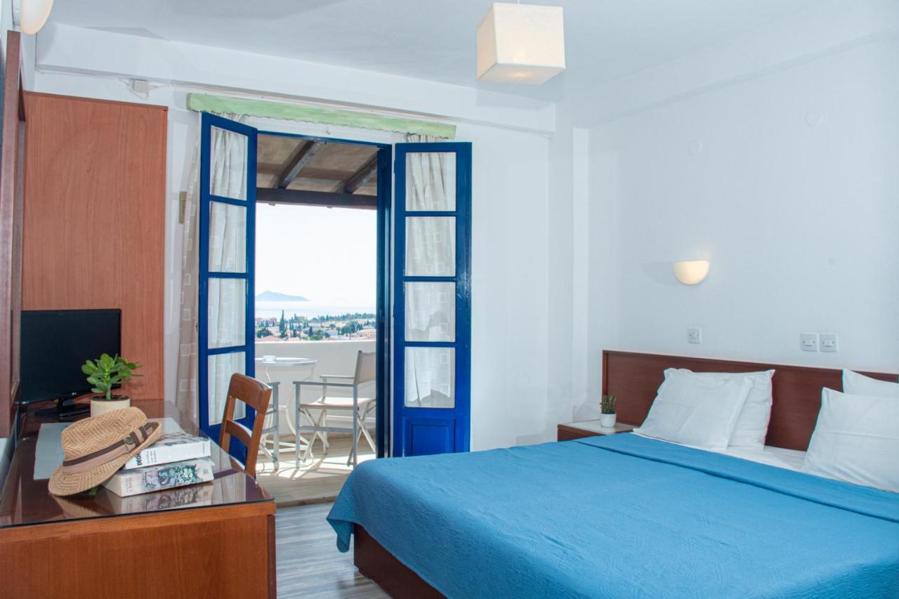 7 Islands Guest house Spetses Town