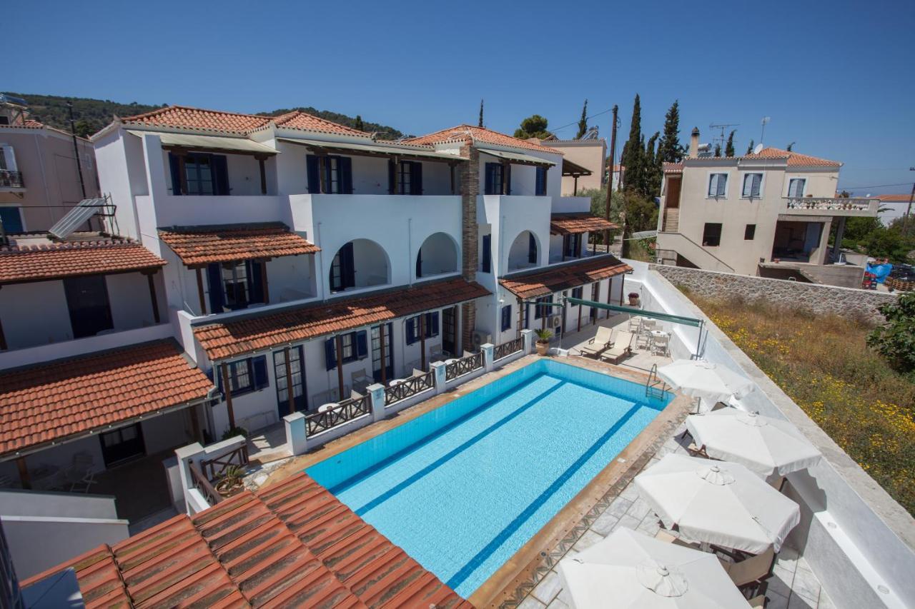 7 Islands Guest house Spetses Town
